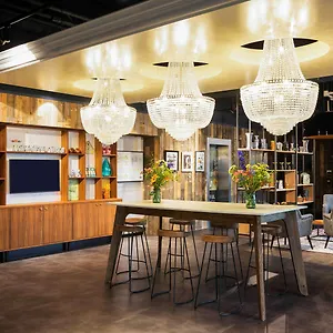 *** Отель Ibis Centre Нидерланды